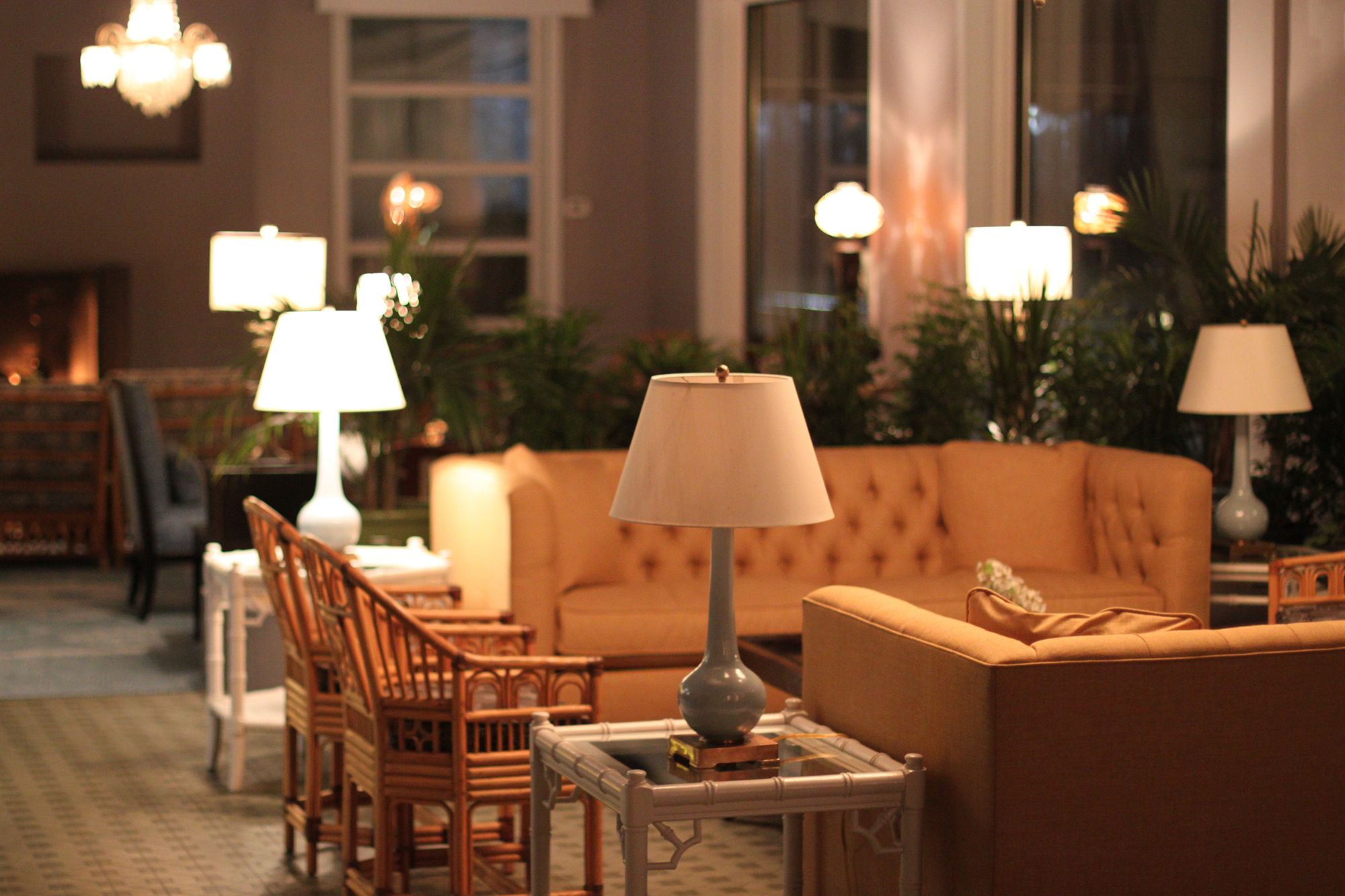Beach Plaza Hotel - photo 11