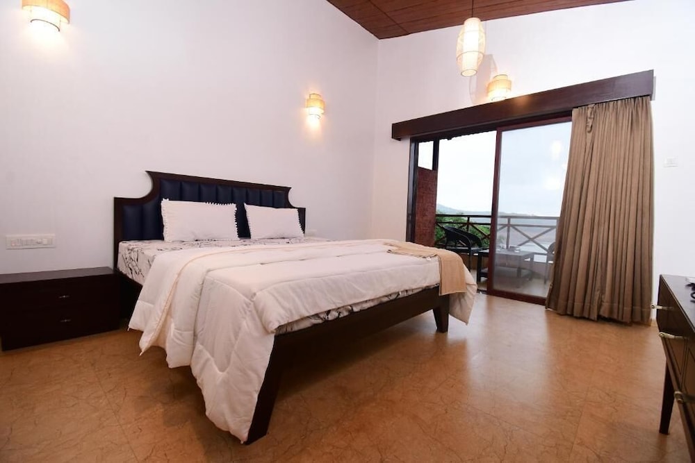 Waves and Vibes Resort — Pune — photo 4