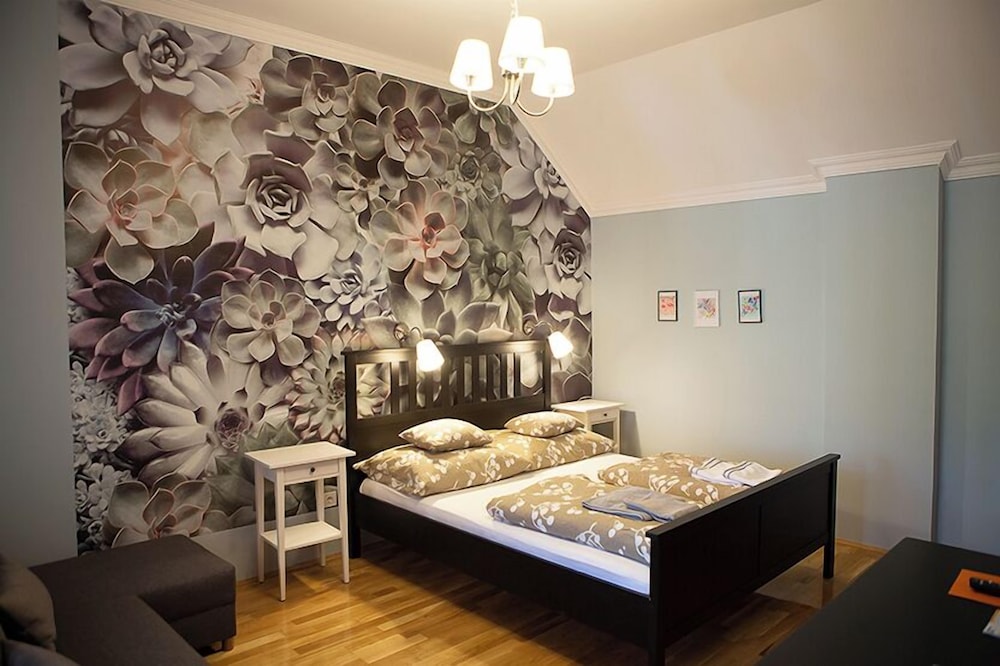 Hunyadi Panzió Apartman — Mako — photo 5