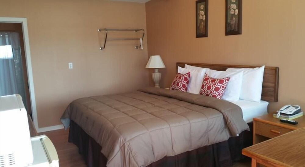 H Motel - photo 2