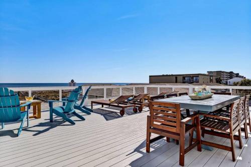 Dukes Beach House Oceanfront Huge Deck Breathtaking Views — Fernandina Beach — photo 4