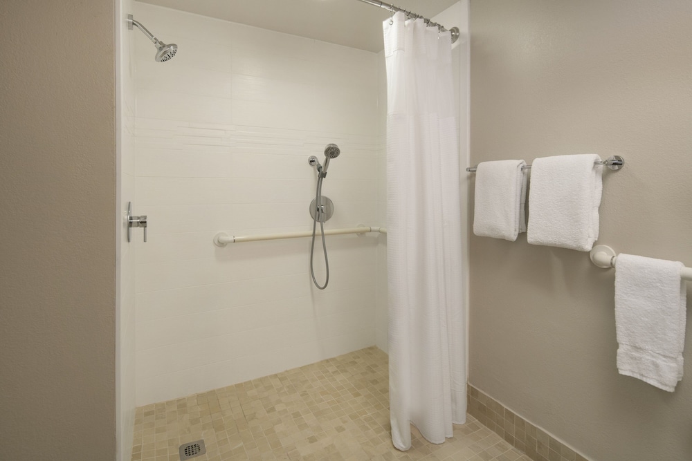 Residence Inn by Marriott Pleasant Hill - photo 5