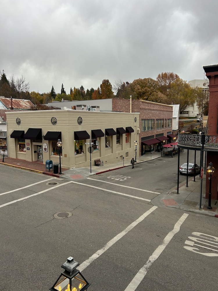 Speakeasy Suites - photo 53