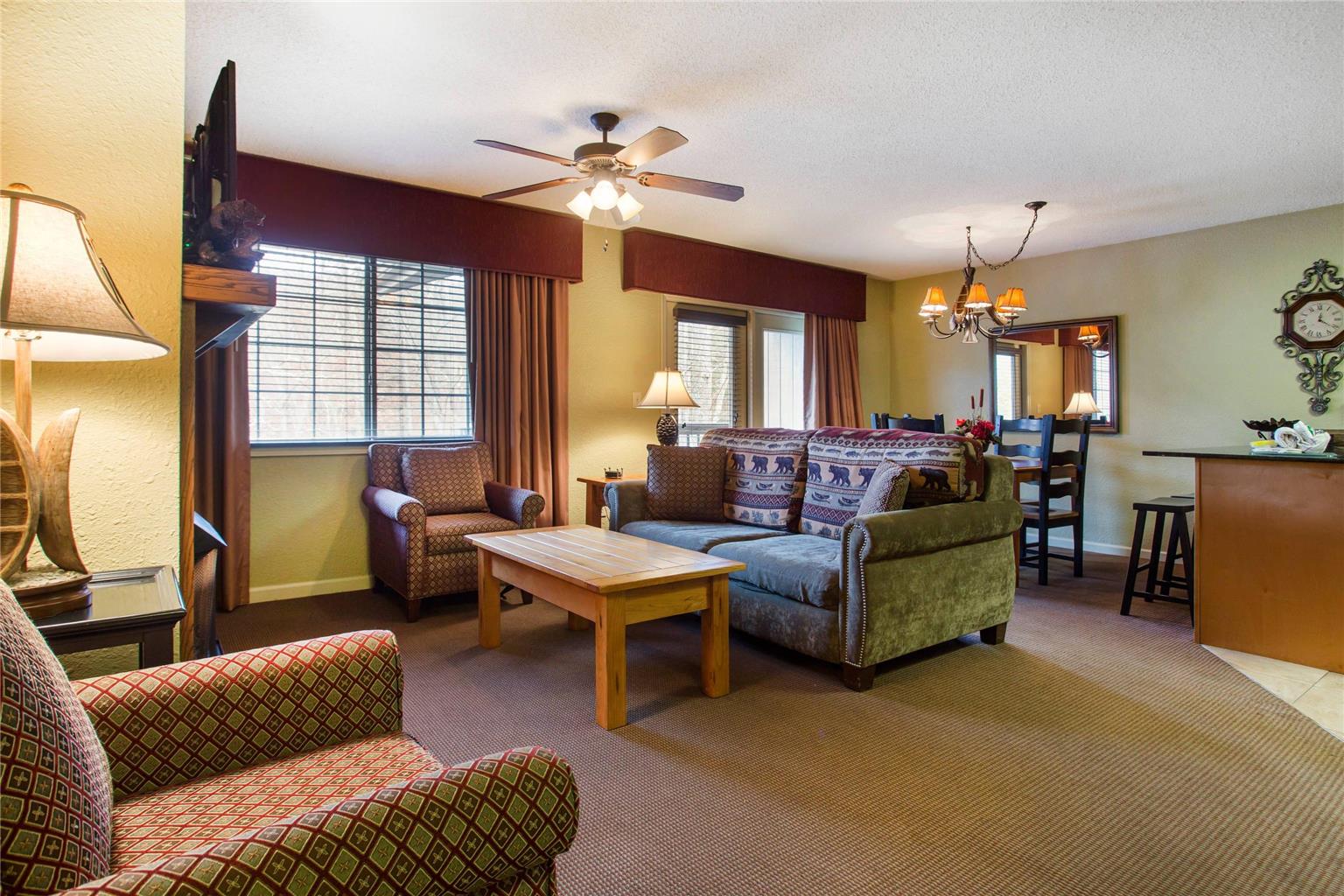 Bluegreen Vacations Blue Ridge Village an Ascend Collection Resort - photo 25
