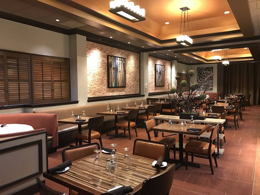 Inn at the Isle of Capri Lake Charles - photo 13