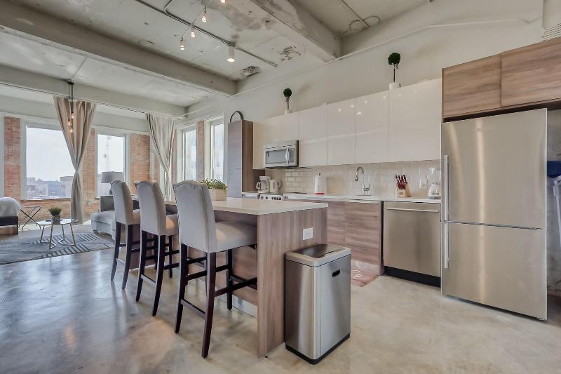 Luxury Downtown Dallas Stay by Amyfinehouse - photo 17