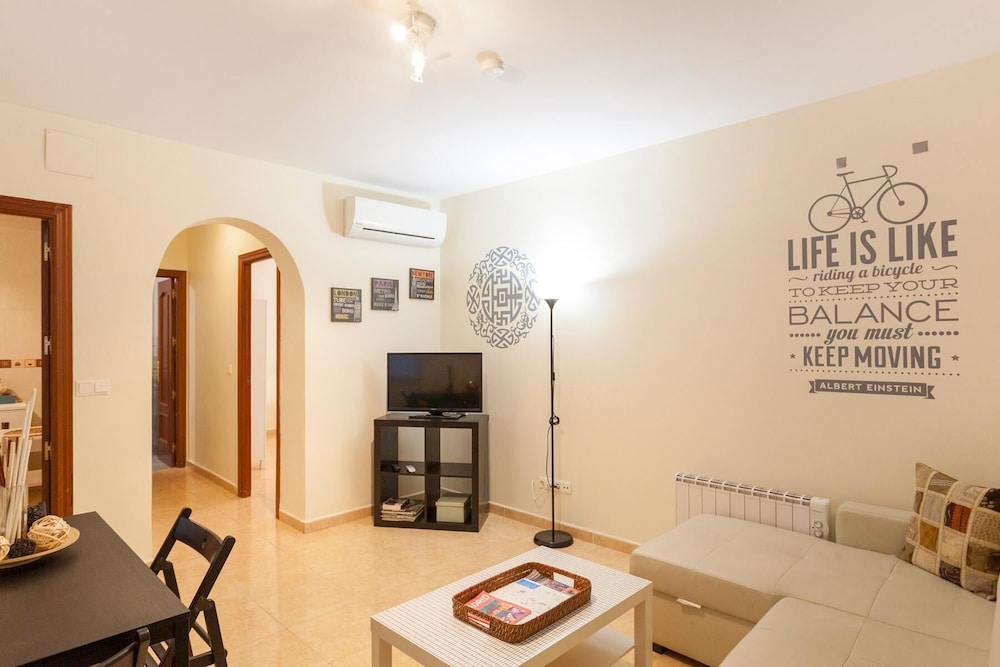 Cozy Urban Apt. Historic District Sol — 4-Star Luxury Hotel in Madrid, Spain