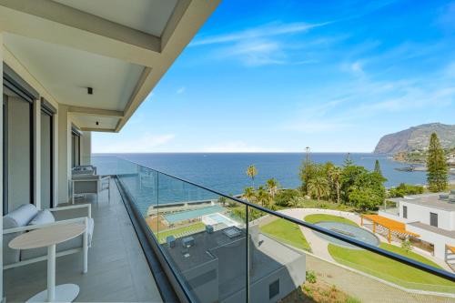 Aqua Luxe Apartment — 4-Star Luxury Hotel in Funchal, Portugal