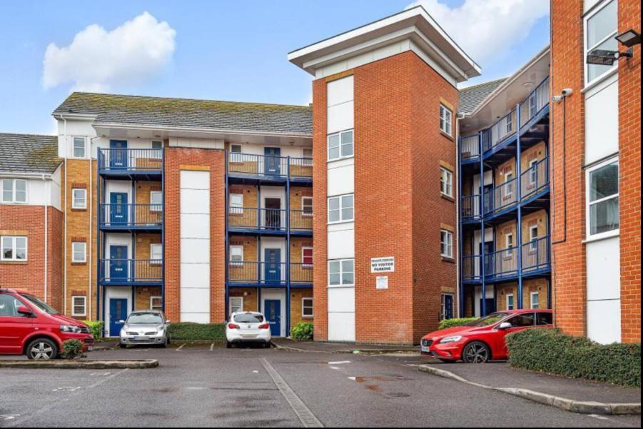 2 Bedroom Flat with River View