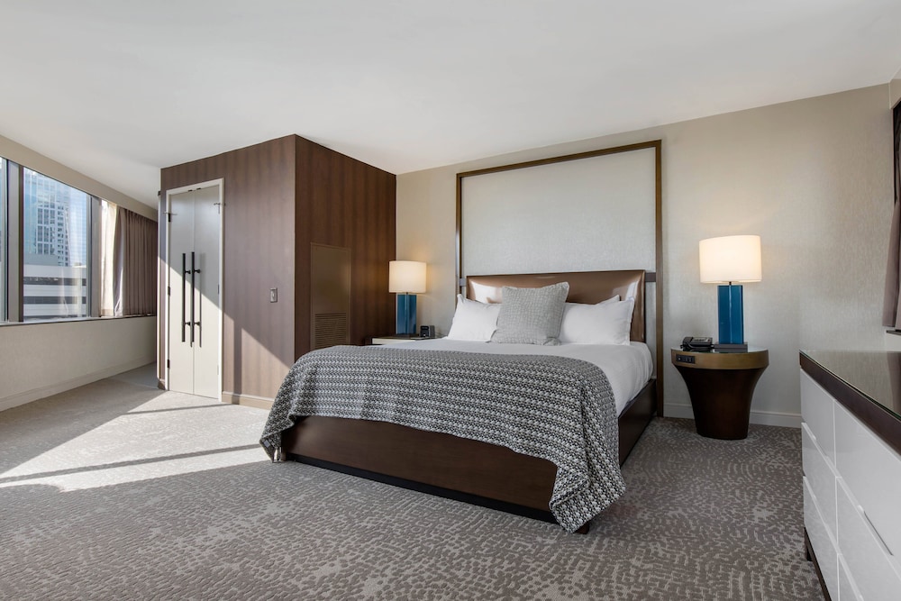 Omni Charlotte Hotel - photo 41