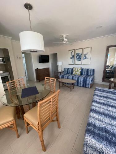 High Noon Beach Resort - photo 44