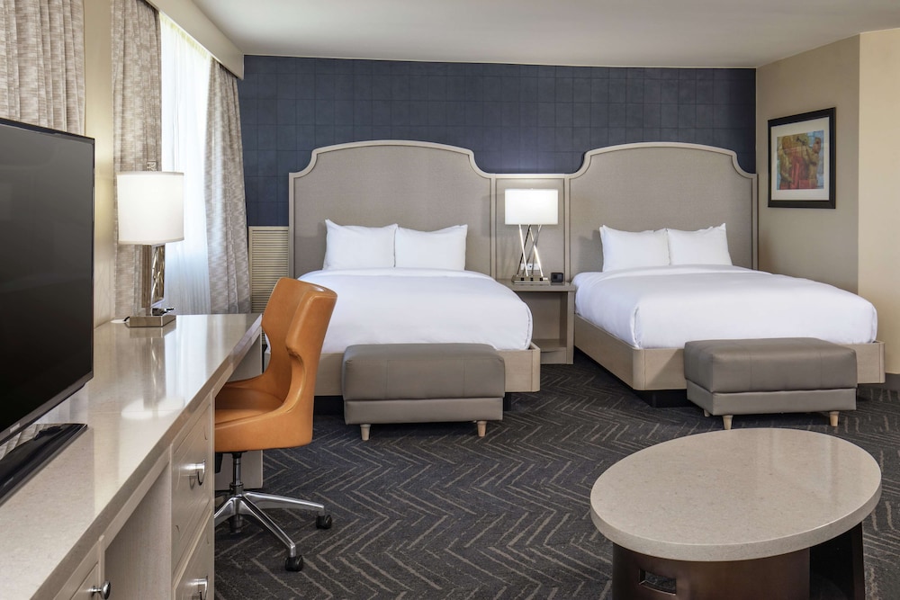 DoubleTree by Hilton Hotel Nashville Downtown - photo 12