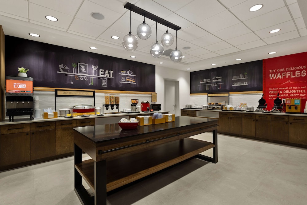 Hampton Inn & Suites by Hilton Ruskin I 75 - photo 55