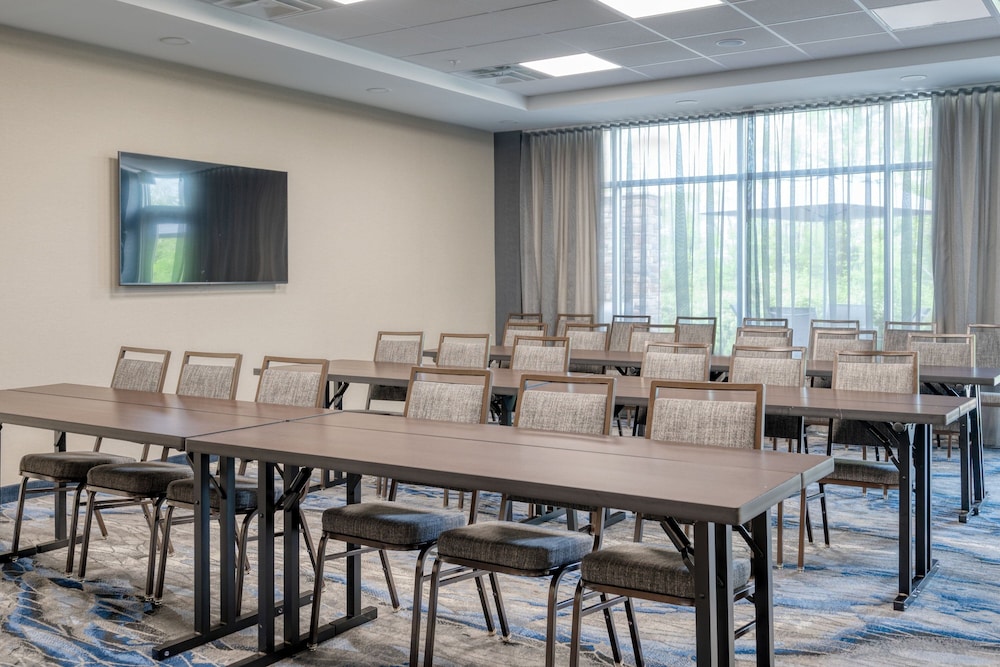 Fairfield by Marriott Inn & Suites Whitestown Indianapolis NW - photo 22