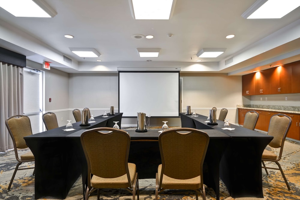 Hilton Garden Inn Austin Round Rock - photo 46