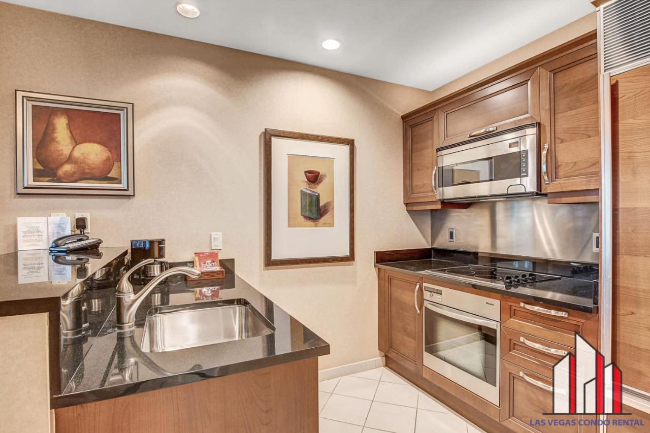 Signature 2Br3Ba balcony combo units 28 602 and 04