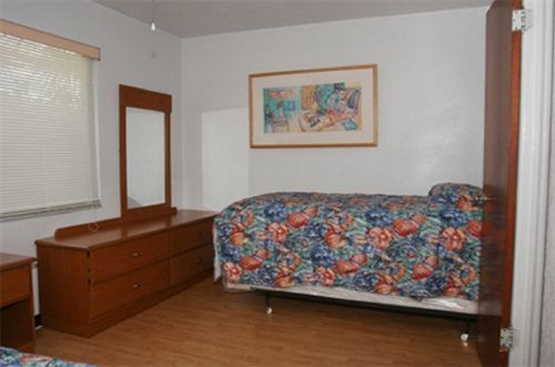 Traveler Motel - photo 7