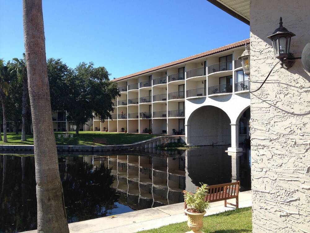Vista Inn Lake Tarpon - photo 55
