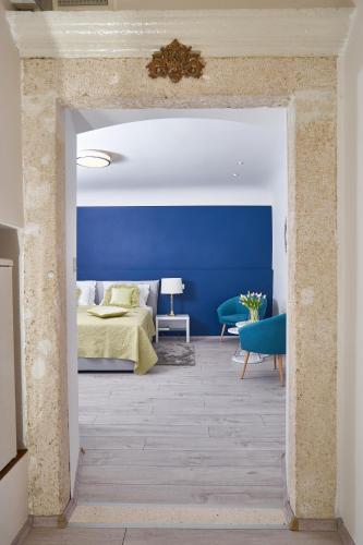 Apartments Giron