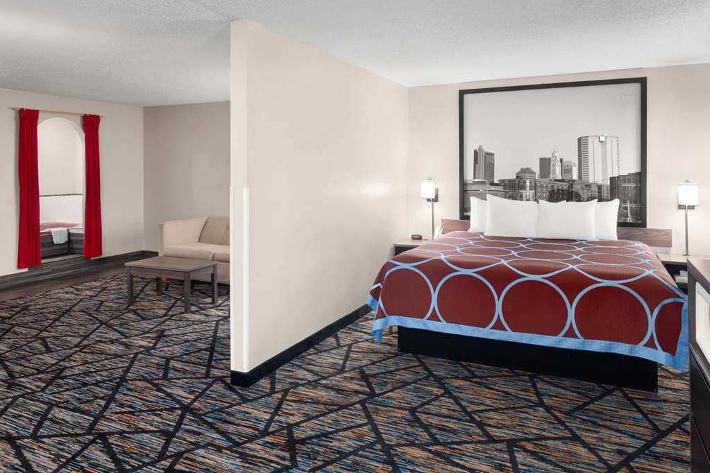 Super 8 by Wyndham Mt. Vernon - photo 21