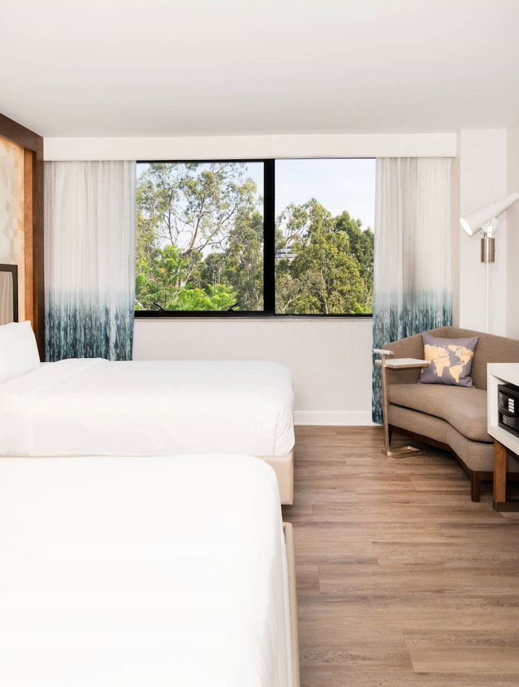 Renaissance Newport Beach Hotel - photo 51
