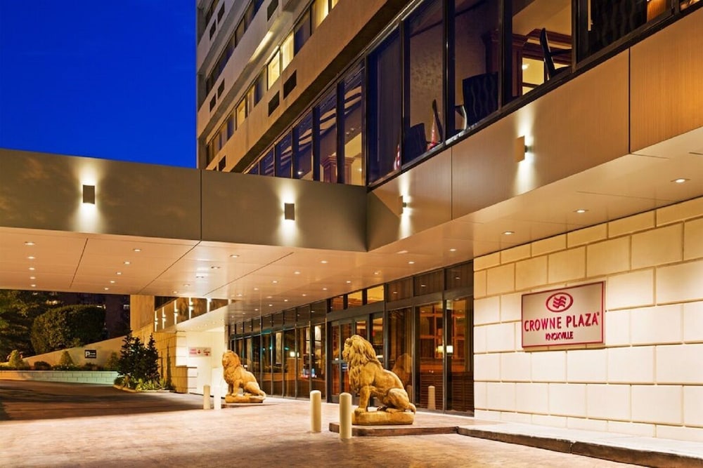 Crowne Plaza Knoxville Downtown University by IHG - photo 64