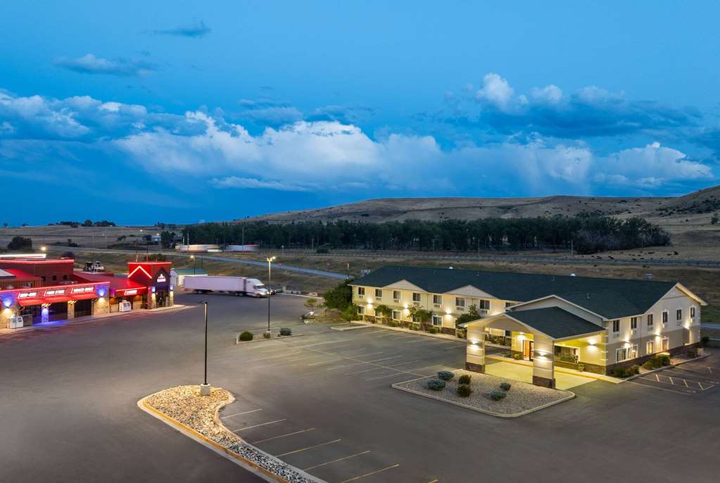 Super 8 by Wyndham Big Timber - photo 5