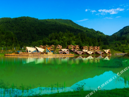 Autumn’s Pond Resort in Nanjiang, People's Republic of China