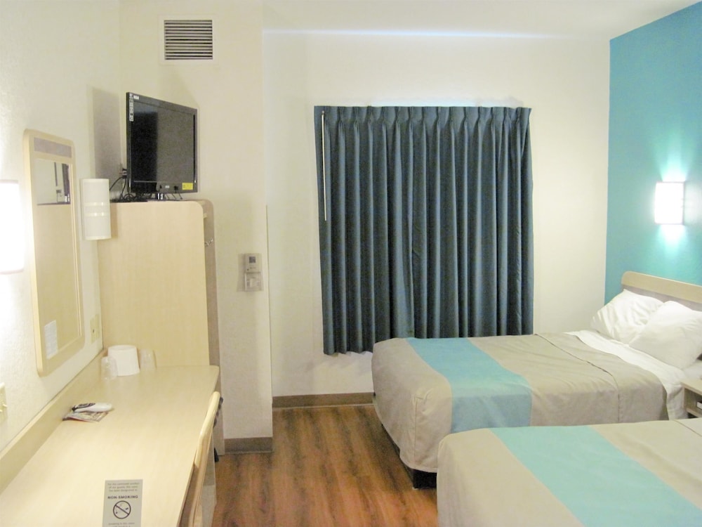 Motel 6 Avoca IA - photo 5