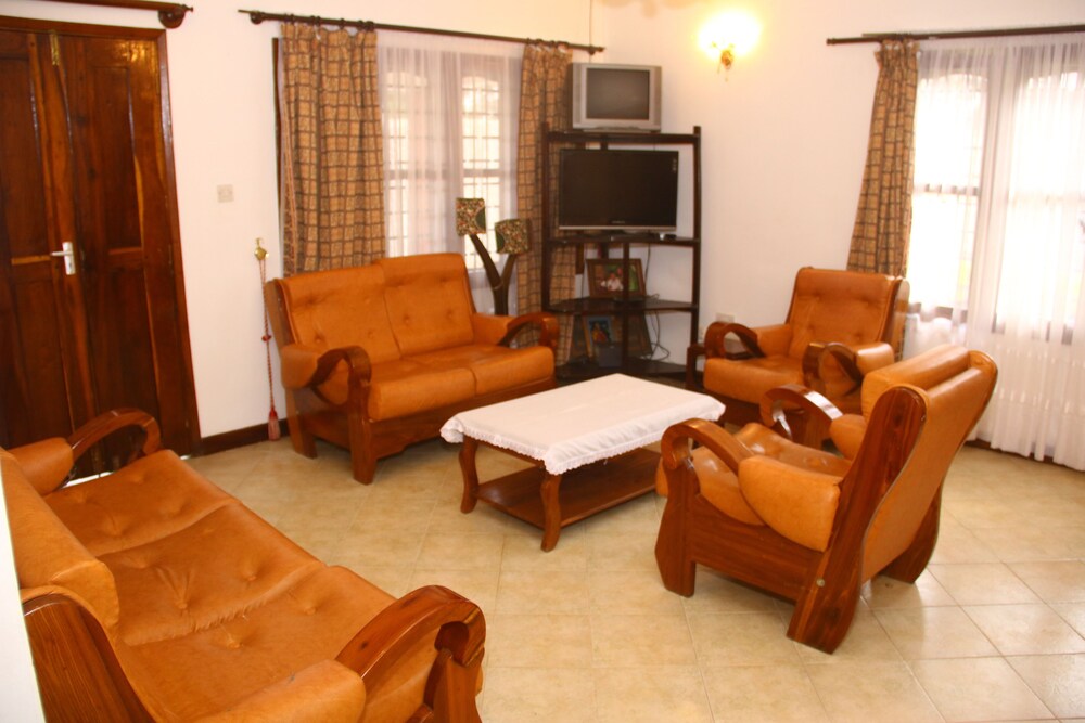 Mama Simba Arusha Homebase — Arusha — photo 4