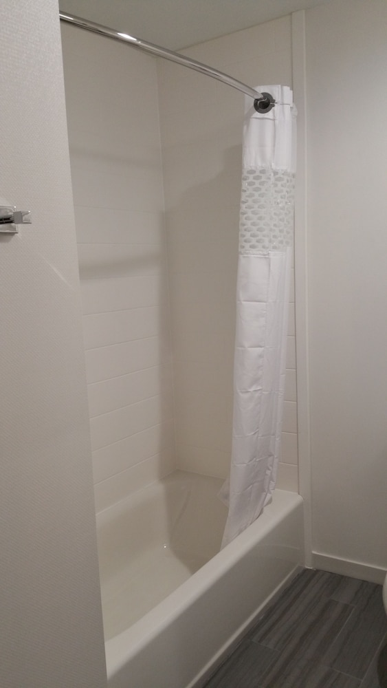 Hampton Inn & Suites Houston Atascocita - photo 47