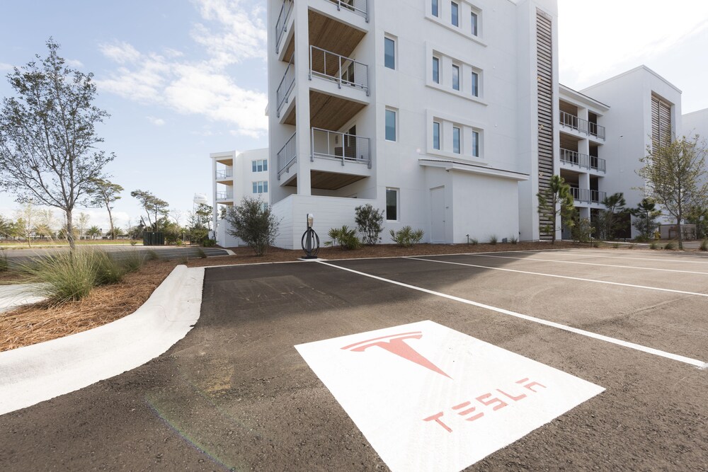 The Pointe - photo 82
