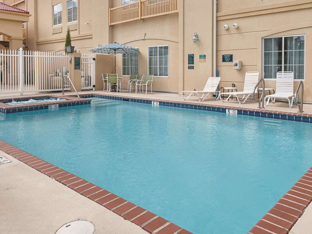 La Quinta Inn & Suites by Wyndham Slidell North Shore Area - photo 8