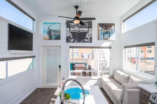 Motorboat Inn at Road Runner Resort in Parker, United States