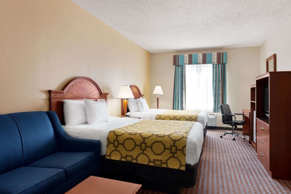 Baymont by Wyndham Elizabethtown - photo 5