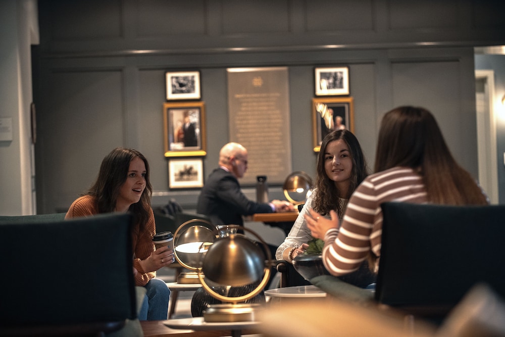 Morris Inn - photo 4