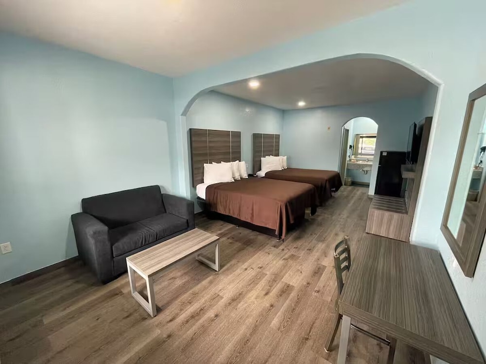 Super Stay Inn Humble IAH East - photo 7
