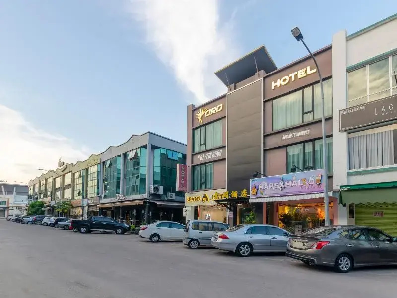Oro Hotel By Oyo - last minute hotel in Malacca