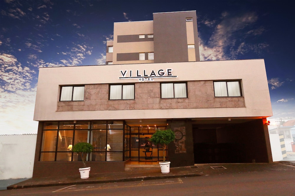 Village Hotel - carbon neutral hotel in Ponta Grossa