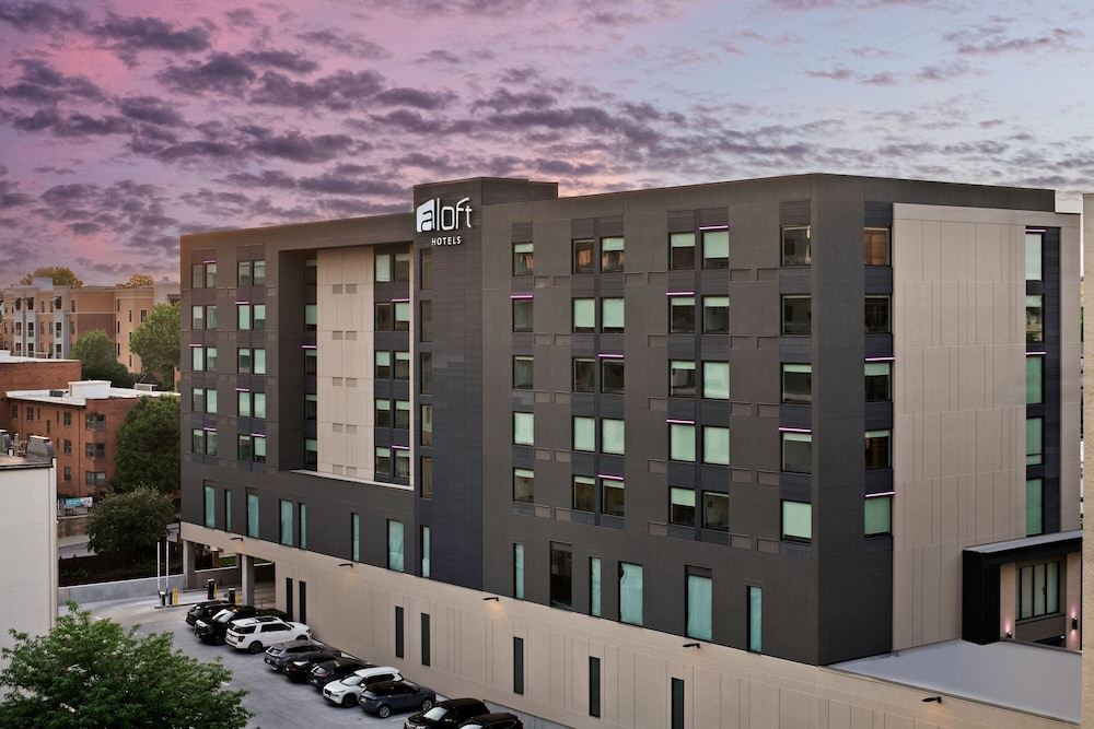 Aloft Kansas City Country Club Plaza - featured photo