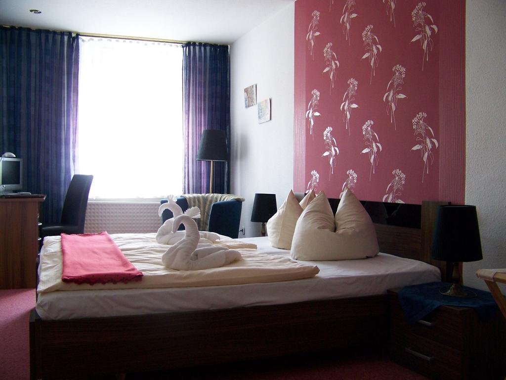 Boulevardhotel Sängerstadt alle Zimmer klimatisiert — Finsterwalde — photo 3