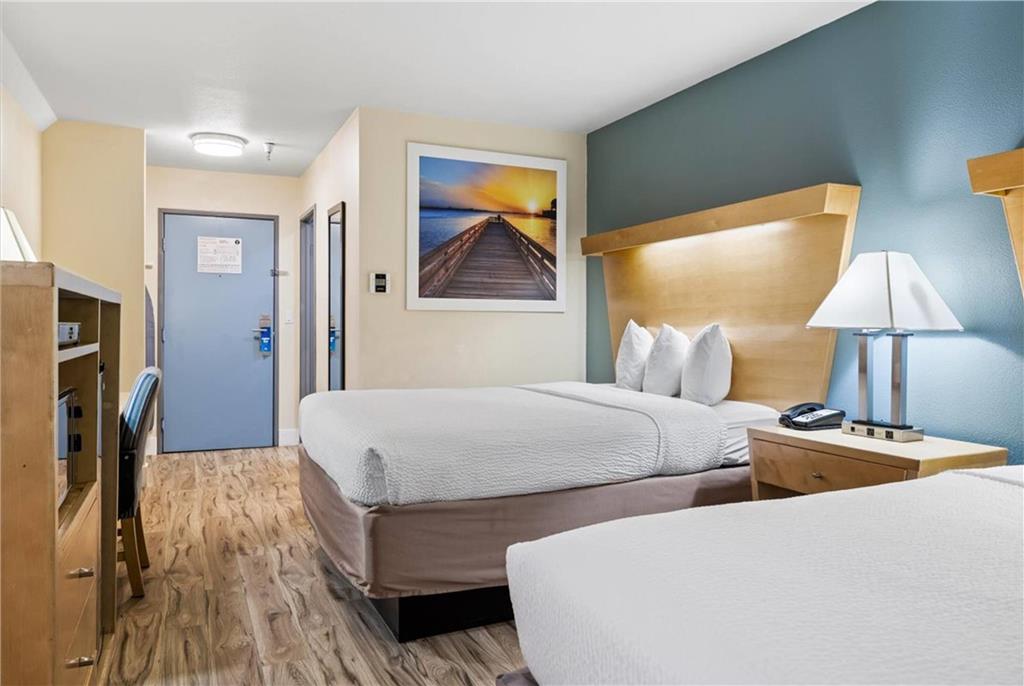 Days Inn by Wyndham Woodland - photo 26