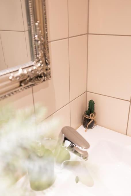 Modern & cozy place in the very heart of Tallinn