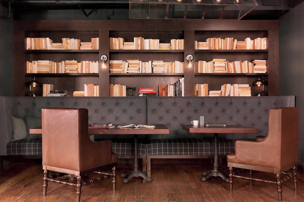 Q and C HotelBar New Orleans Autograph Collection - photo 27