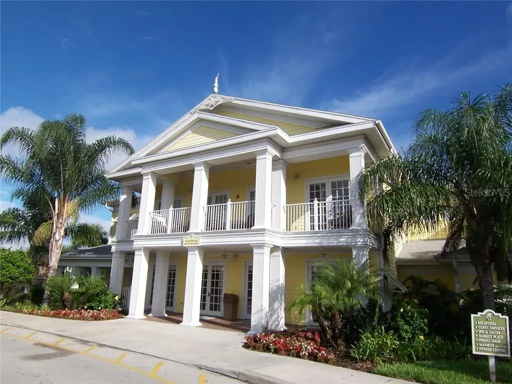 Newly renovated beautiful second floor condo in Bahama Bay — 4-Star Luxury Hotel in Kissimmee, United States