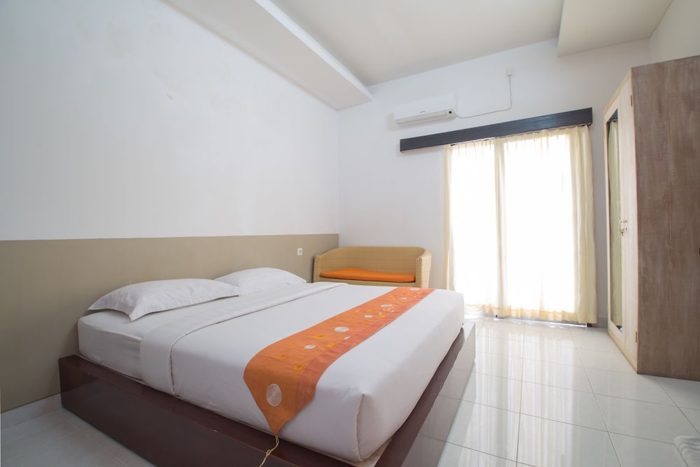 Adikara Renon — Denpasar — photo 5