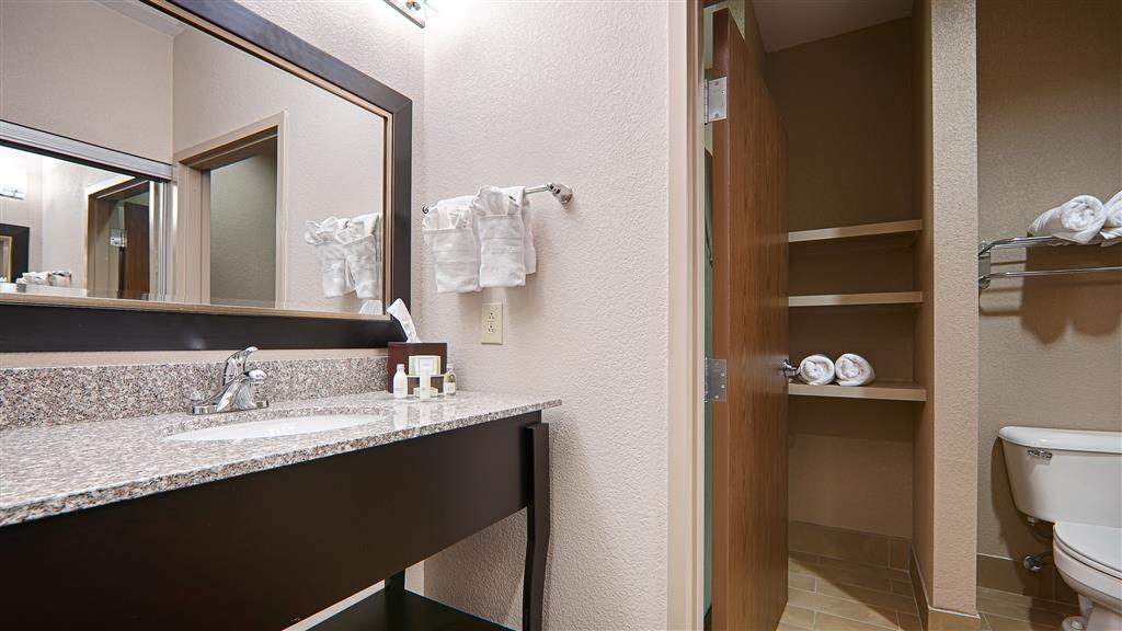 Best Western Plus Cushing Inn & Suites - photo 12