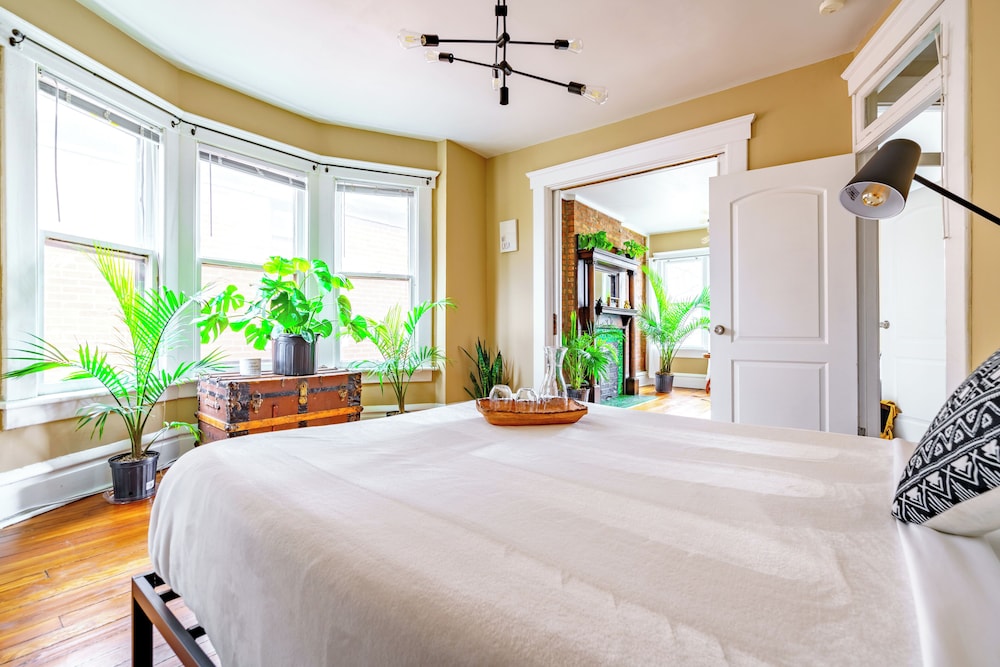 The Parkside by Jungle House Short North Boutique Suites — 5-Star Luxury Hotel in Columbus, United States