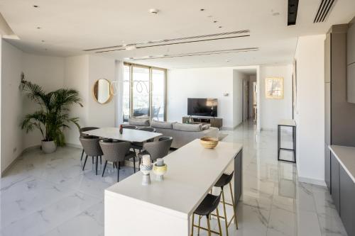 360 Nicosia Luxury Apartment Panoramic View