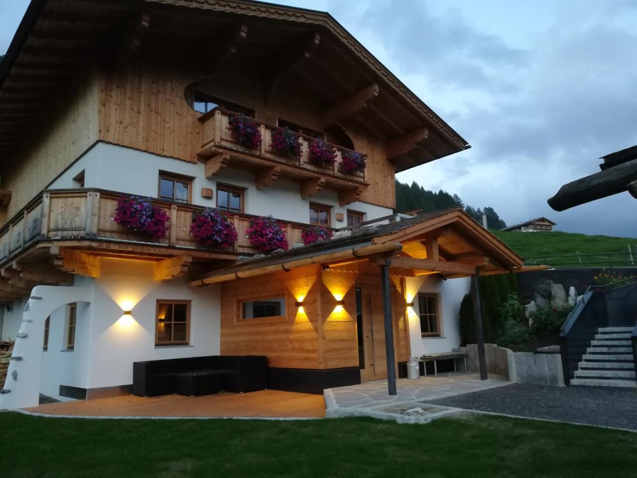 Chalet Heidi — Kartitsch — photo 3